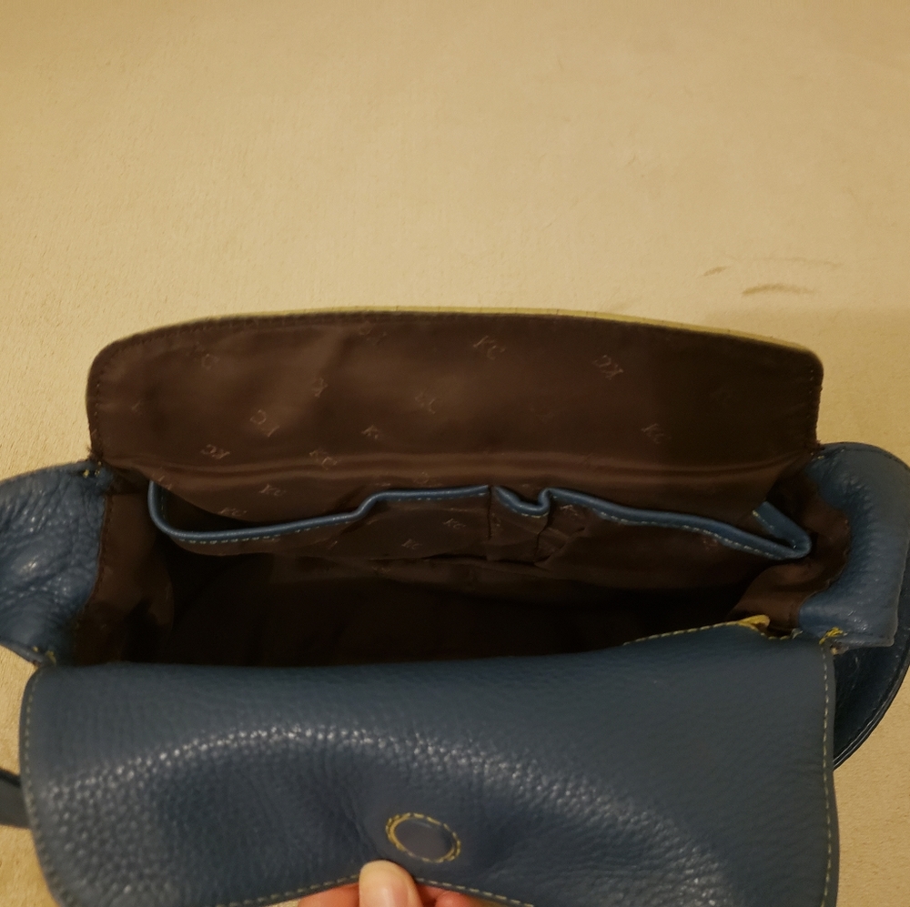 Handbag - Picture 4 of 5
